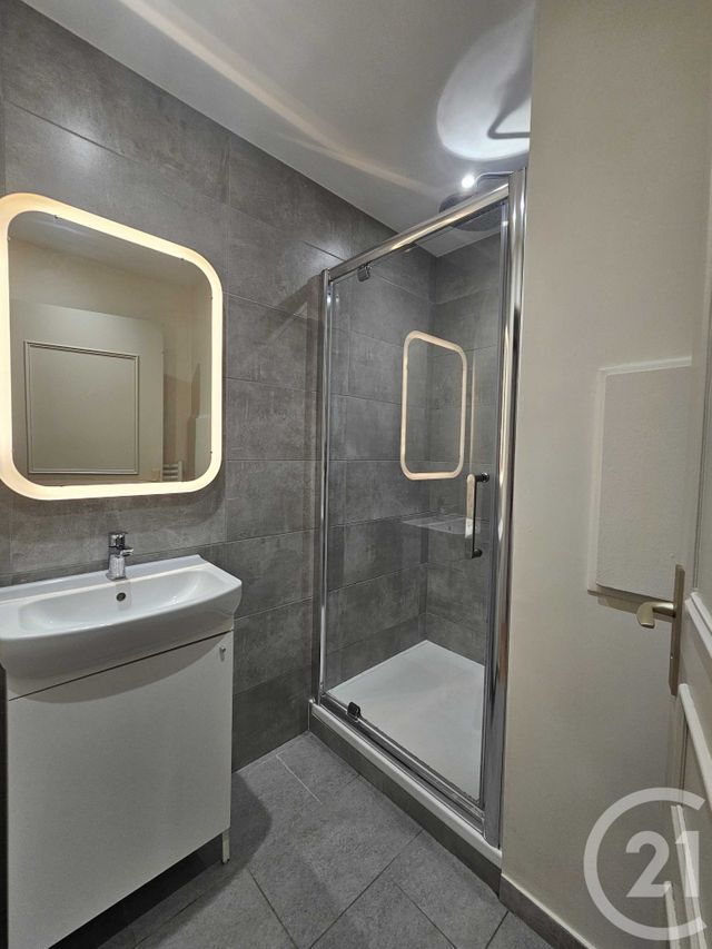 Appartement F4 à louer - 4 pièces - 89.0 m2 - FONTENAY AUX ROSES - 92 - ILE-DE-FRANCE - Century 21 Far Etoiles