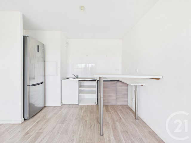 Appartement F2 à vendre - 2 pièces - 44.13 m2 - BAGNEUX - 92 - ILE-DE-FRANCE - Century 21 Far Etoiles