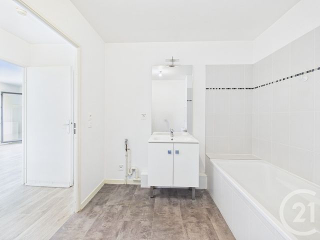 Appartement F2 à vendre - 2 pièces - 44.13 m2 - BAGNEUX - 92 - ILE-DE-FRANCE - Century 21 Far Etoiles
