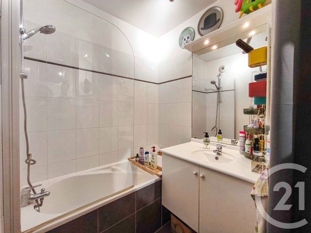 Appartement F4 à vendre - 4 pièces - 109.42 m2 - LE PLESSIS ROBINSON - 92 - ILE-DE-FRANCE - Century 21 Far Etoiles