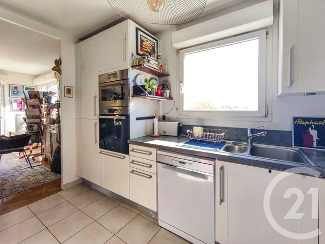 Appartement F4 à vendre - 4 pièces - 109.42 m2 - LE PLESSIS ROBINSON - 92 - ILE-DE-FRANCE - Century 21 Far Etoiles