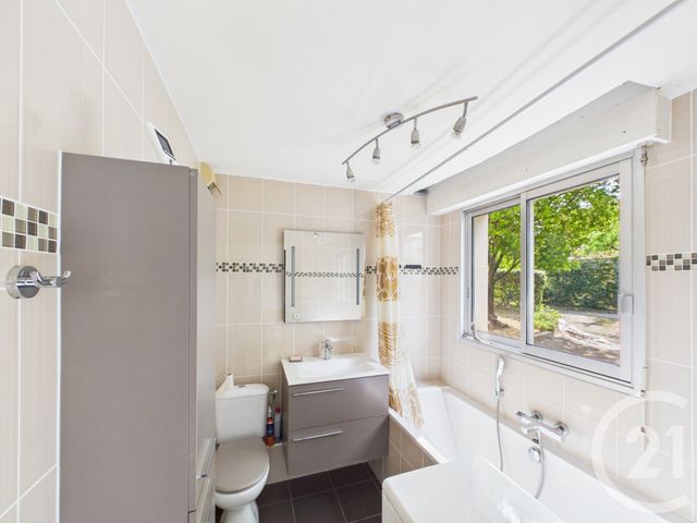 Appartement F1 à vendre - 1 pièce - 37.45 m2 - FONTENAY AUX ROSES - 92 - ILE-DE-FRANCE - Century 21 Far Etoiles