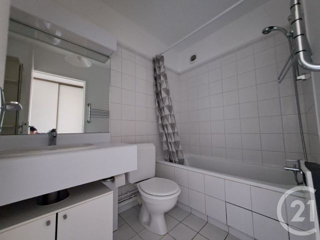 Appartement F1 à louer - 1 pièce - 24.43 m2 - FONTENAY AUX ROSES - 92 - ILE-DE-FRANCE - Century 21 Far Etoiles