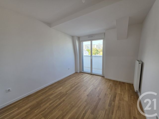 Appartement F4 à vendre - 4 pièces - 137.9 m2 - FONTENAY AUX ROSES - 92 - ILE-DE-FRANCE - Century 21 Far Etoiles