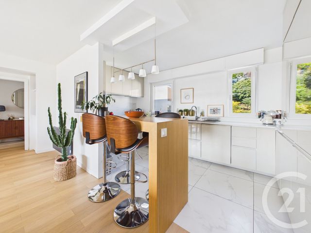Appartement F4 à vendre - 4 pièces - 110.12 m2 - LE PLESSIS ROBINSON - 92 - ILE-DE-FRANCE - Century 21 Far Etoiles