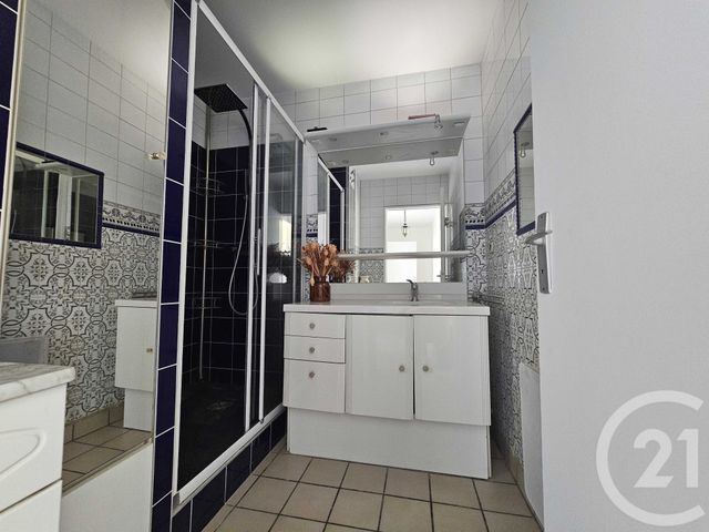 Appartement F3 à louer - 3 pièces - 68.95 m2 - FONTENAY AUX ROSES - 92 - ILE-DE-FRANCE - Century 21 Far Etoiles