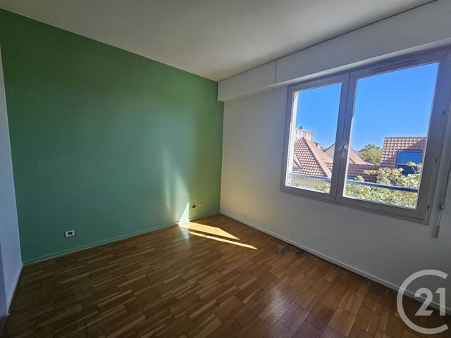 Appartement F3 à louer - 3 pièces - 68.95 m2 - FONTENAY AUX ROSES - 92 - ILE-DE-FRANCE - Century 21 Far Etoiles