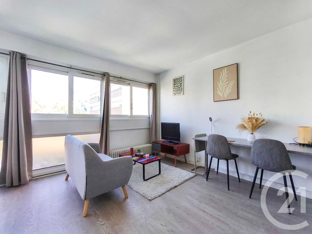 Appartement F1 à louer - 1 pièce - 25.07 m2 - FONTENAY AUX ROSES - 92 - ILE-DE-FRANCE - Century 21 Far Etoiles