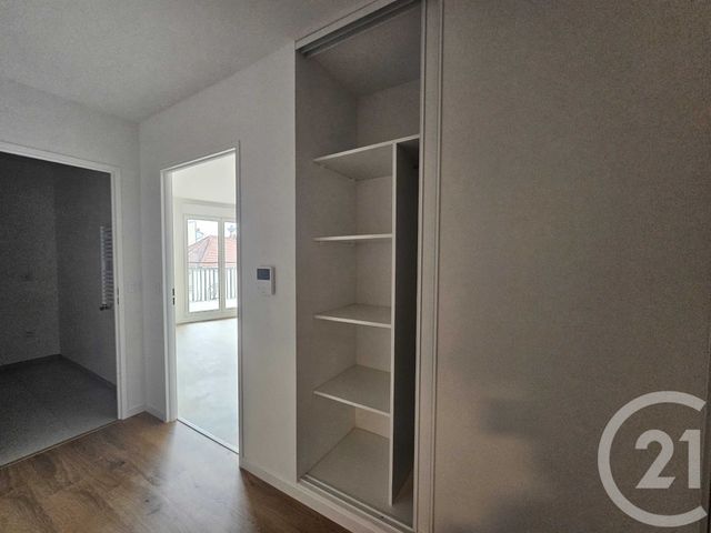 Appartement T3 à vendre - 3 pièces - 61.8 m2 - FONTENAY AUX ROSES - 92 - ILE-DE-FRANCE - Century 21 Far Etoiles