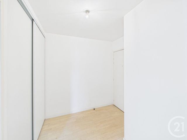 Appartement F1 à vendre - 1 pièce - 31.58 m2 - BAGNEUX - 92 - ILE-DE-FRANCE - Century 21 Far Etoiles