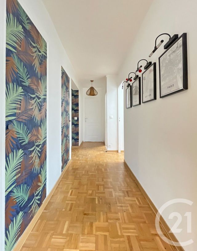 Appartement F5 à vendre - 5 pièces - 119.14 m2 - BAGNEUX - 92 - ILE-DE-FRANCE - Century 21 Far Etoiles