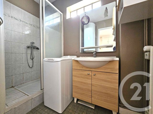 Appartement T2 à vendre - 2 pièces - 57.0 m2 - FONTENAY AUX ROSES - 92 - ILE-DE-FRANCE - Century 21 Far Etoiles