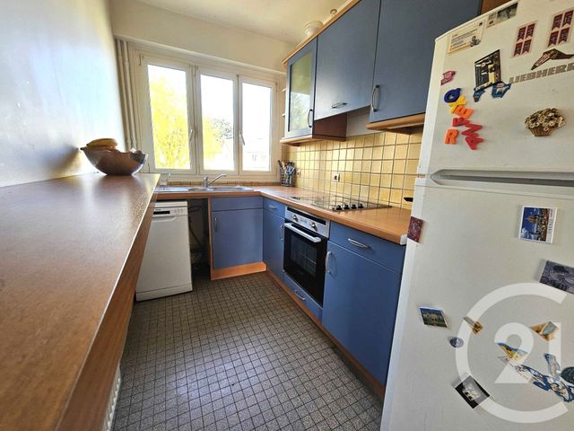 Appartement T2 à vendre - 2 pièces - 57.0 m2 - FONTENAY AUX ROSES - 92 - ILE-DE-FRANCE - Century 21 Far Etoiles