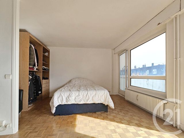 Appartement T2 à vendre - 2 pièces - 57.0 m2 - FONTENAY AUX ROSES - 92 - ILE-DE-FRANCE - Century 21 Far Etoiles