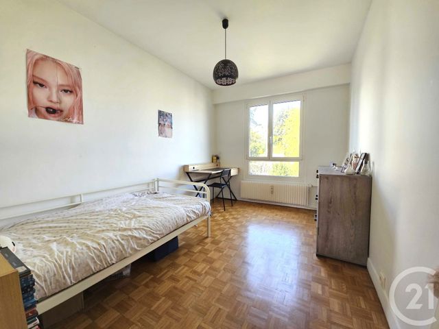 Appartement T2 à vendre - 2 pièces - 57.0 m2 - FONTENAY AUX ROSES - 92 - ILE-DE-FRANCE - Century 21 Far Etoiles