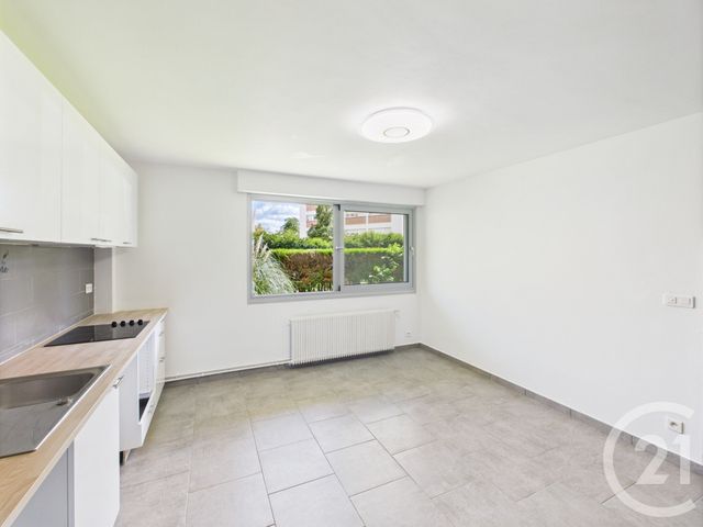 Appartement F3 à vendre - 3 pièces - 49.7 m2 - FONTENAY AUX ROSES - 92 - ILE-DE-FRANCE - Century 21 Far Etoiles