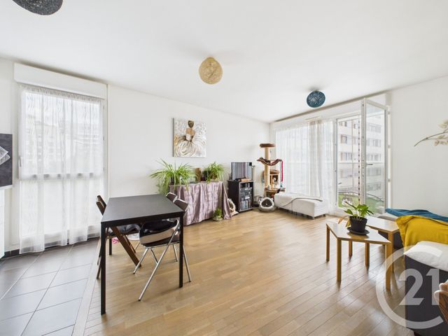 Appartement F3 à vendre - 3 pièces - 61.37 m2 - BAGNEUX - 92 - ILE-DE-FRANCE - Century 21 Far Etoiles