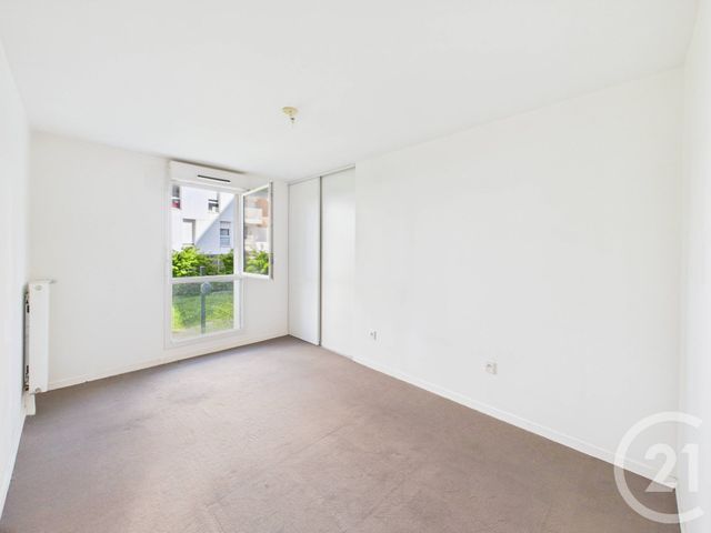 Appartement F3 à vendre - 3 pièces - 65.0 m2 - BAGNEUX - 92 - ILE-DE-FRANCE - Century 21 Far Etoiles