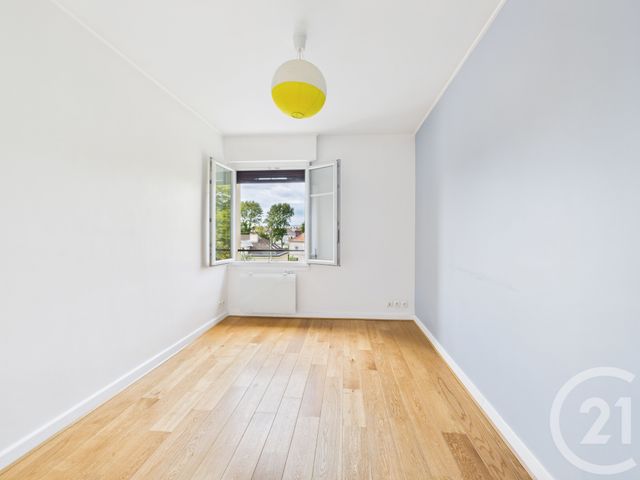 Appartement F4 à vendre - 4 pièces - 90.01 m2 - BAGNEUX - 92 - ILE-DE-FRANCE - Century 21 Far Etoiles