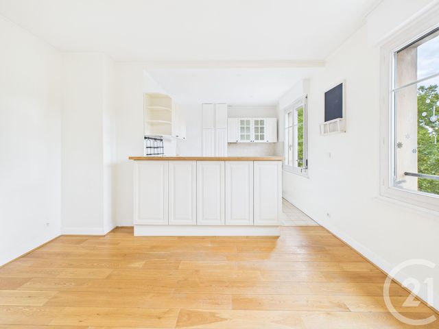 Appartement F4 à vendre - 4 pièces - 90.01 m2 - BAGNEUX - 92 - ILE-DE-FRANCE - Century 21 Far Etoiles