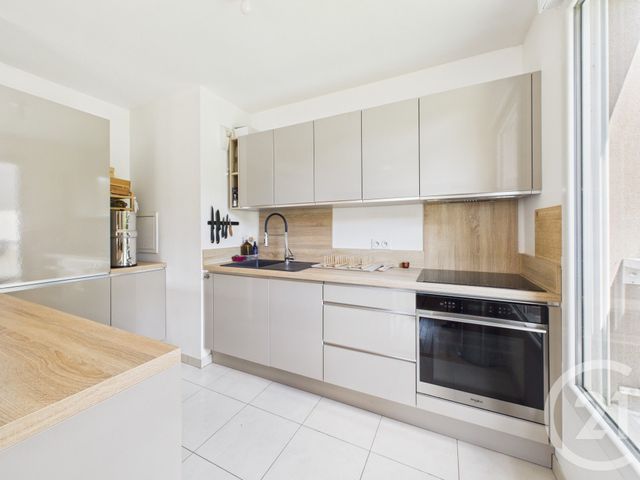 Appartement F3 à vendre - 3 pièces - 64.09 m2 - BAGNEUX - 92 - ILE-DE-FRANCE - Century 21 Far Etoiles