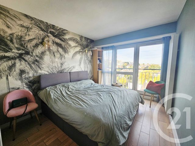 Appartement F3 à vendre - 3 pièces - 62.28 m2 - FONTENAY AUX ROSES - 92 - ILE-DE-FRANCE - Century 21 Far Etoiles