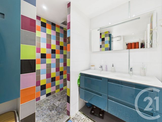 Appartement F3 à vendre - 3 pièces - 65.94 m2 - BAGNEUX - 92 - ILE-DE-FRANCE - Century 21 Far Etoiles