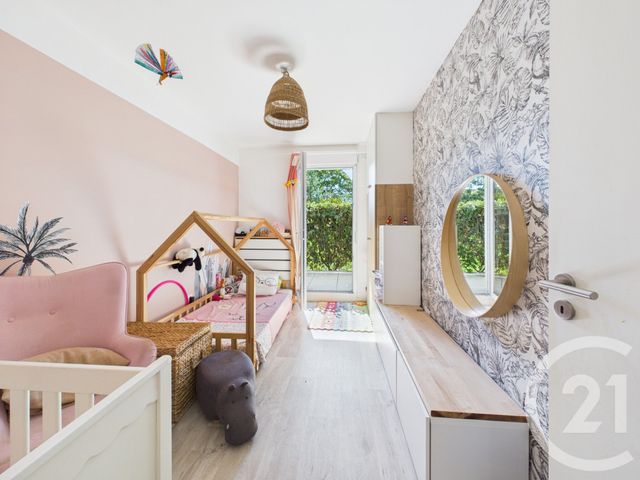 Appartement F3 à vendre - 3 pièces - 64.09 m2 - BAGNEUX - 92 - ILE-DE-FRANCE - Century 21 Far Etoiles