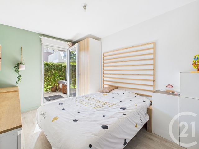 Appartement F3 à vendre - 3 pièces - 64.09 m2 - BAGNEUX - 92 - ILE-DE-FRANCE - Century 21 Far Etoiles