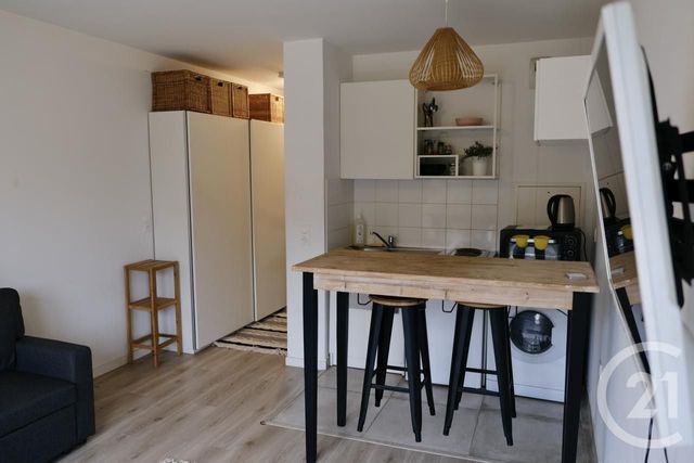 Appartement F1 à louer - 1 pièce - 25.25 m2 - FONTENAY AUX ROSES - 92 - ILE-DE-FRANCE - Century 21 Far Etoiles
