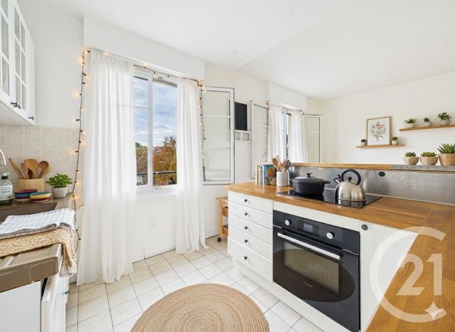 Appartement F5 à vendre - 5 pièces - 90.01 m2 - BAGNEUX - 92 - ILE-DE-FRANCE - Century 21 Far Etoiles