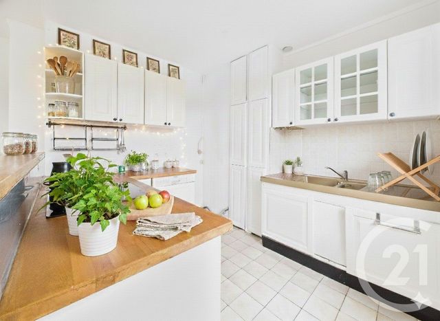 Appartement F5 à vendre - 5 pièces - 90.01 m2 - BAGNEUX - 92 - ILE-DE-FRANCE - Century 21 Far Etoiles