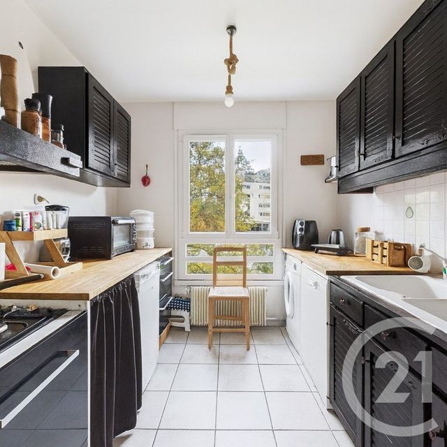 Appartement F3 à vendre - 3 pièces - 60.23 m2 - BAGNEUX - 92 - ILE-DE-FRANCE - Century 21 Far Etoiles