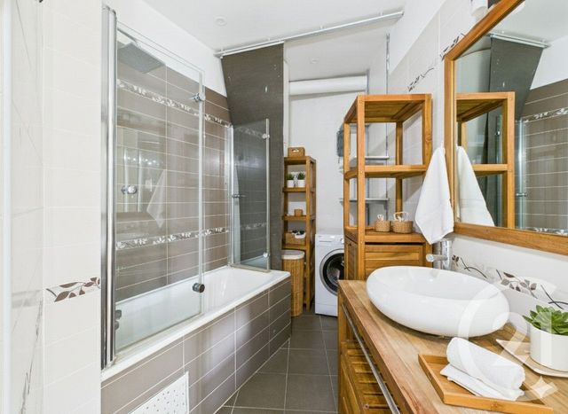 Appartement F5 à vendre - 4 pièces - 90.01 m2 - BAGNEUX - 92 - ILE-DE-FRANCE - Century 21 Far Etoiles