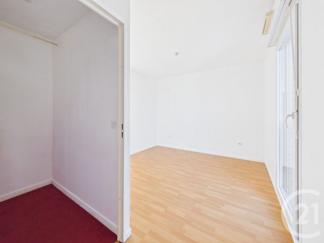 Appartement F2 à vendre - 2 pièces - 46.25 m2 - BAGNEUX - 92 - ILE-DE-FRANCE - Century 21 Far Etoiles