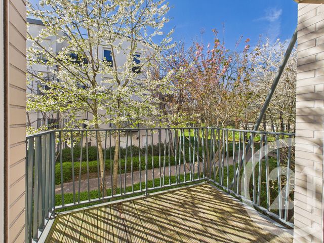 Appartement F2 à vendre - 2 pièces - 46.25 m2 - BAGNEUX - 92 - ILE-DE-FRANCE - Century 21 Far Etoiles