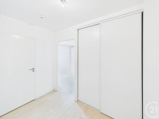 Appartement F1 à vendre - 1 pièce - 31.58 m2 - BAGNEUX - 92 - ILE-DE-FRANCE - Century 21 Far Etoiles