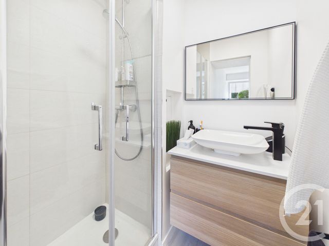 Appartement F4 à vendre - 4 pièces - 110.12 m2 - LE PLESSIS ROBINSON - 92 - ILE-DE-FRANCE - Century 21 Far Etoiles