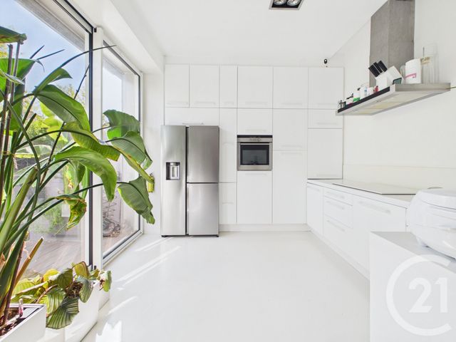 Appartement Loft à vendre - 3 pièces - 92.87 m2 - BAGNEUX - 92 - ILE-DE-FRANCE - Century 21 Far Etoiles