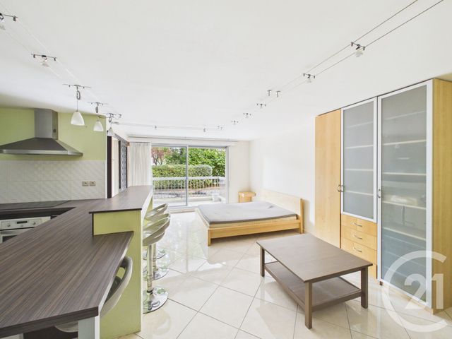 Appartement F1 à vendre - 1 pièce - 37.45 m2 - FONTENAY AUX ROSES - 92 - ILE-DE-FRANCE - Century 21 Far Etoiles
