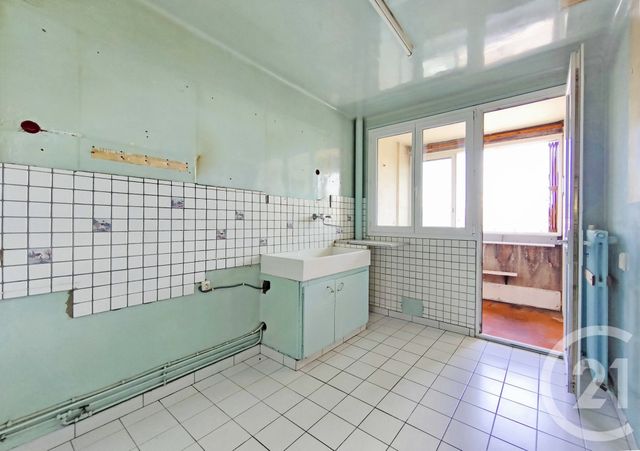 Appartement F4 à vendre - 4 pièces - 73.58 m2 - CLAMART - 92 - ILE-DE-FRANCE - Century 21 Far Etoiles